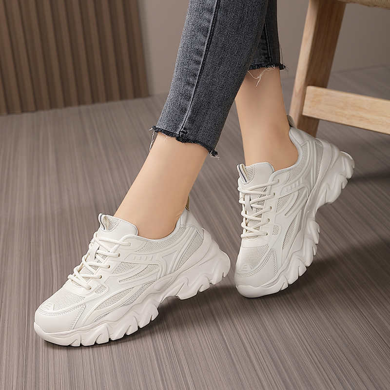 รองเท้าผ้าใบผู้หญิง Platform P - Luxury Lifestyle Fashion บทวิจารณ์และราคา